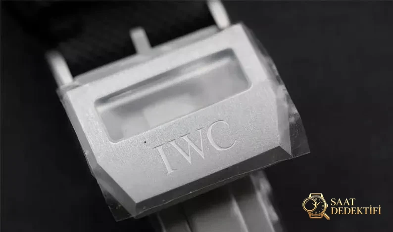 Seramik Versiyon ZF Factory IWC Pilot Kronograf TOPGUN Serisi Replika Saat İncelemesi - Tepe Kilit Mekanizması ve Conta Yapısı