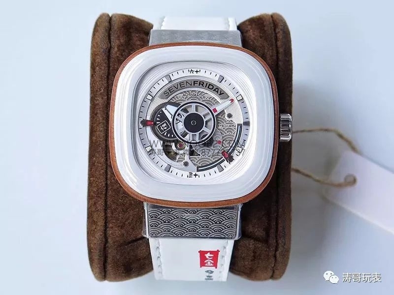 SevenFriday sakura gerçek-replika karşılaştırmalı incelemesi: SV Factory SevenFriday Tokyo Limited Edition P1B/03 replika saat nasıl? — 11. fotoğraf