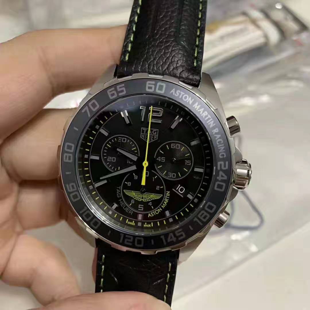 Replika Tag Heuer Aston Martin Racing