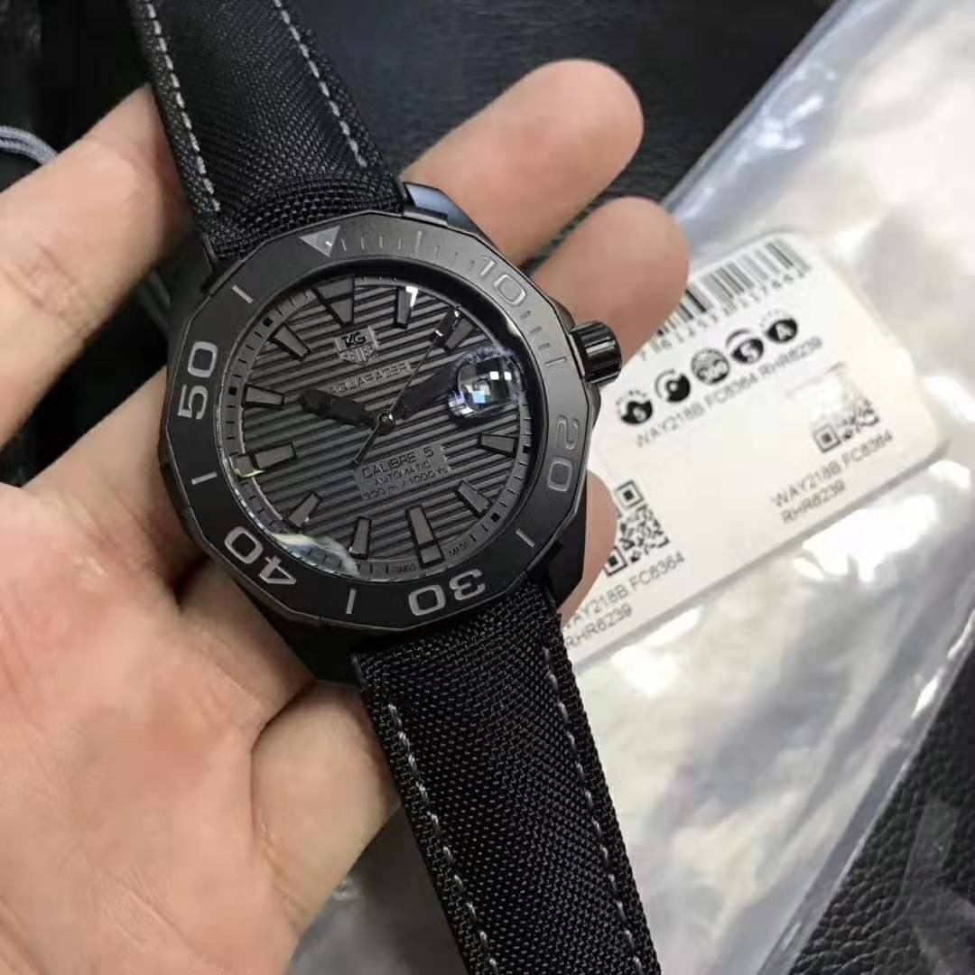 Replika Tag Heuer Aquaracer Kalibre 5 Siyah