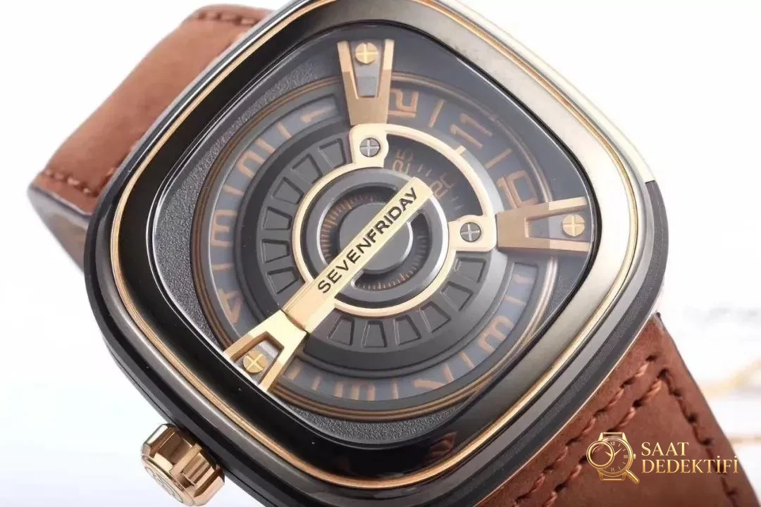 Şık ve trend SV Factory SevenFriday M2 saatinin gerçek-replika söküm karşılaştırması ve orijinal incelemesi - Yan Profil ve Kordon Bağlantısı