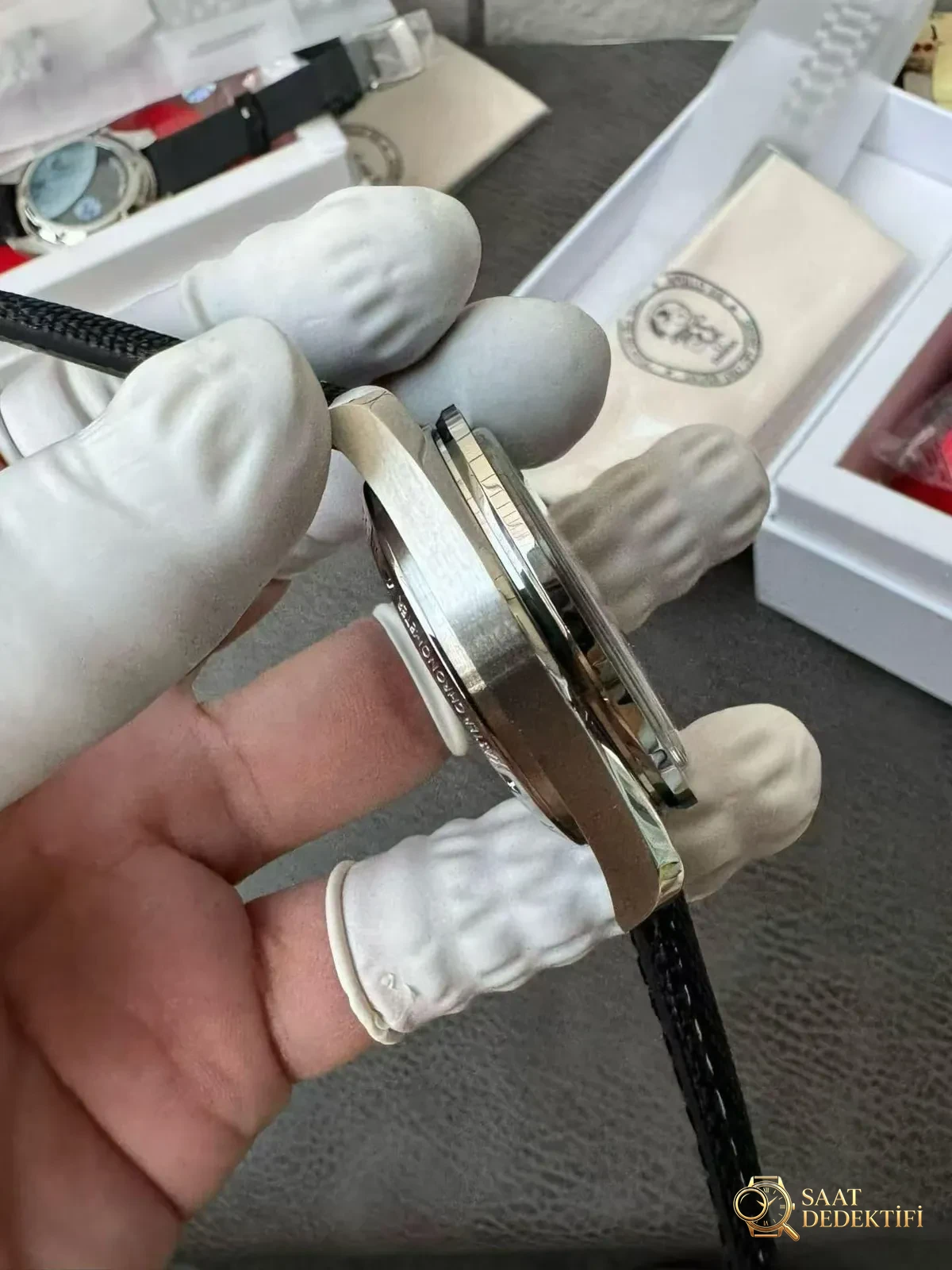 SMF Factory Omega Speedmaster Snoopy 3. Nesil kadran orijinaline uygun mu? İşçiliği nasıl? - Makro Kadran ve İndeks İşçiliği