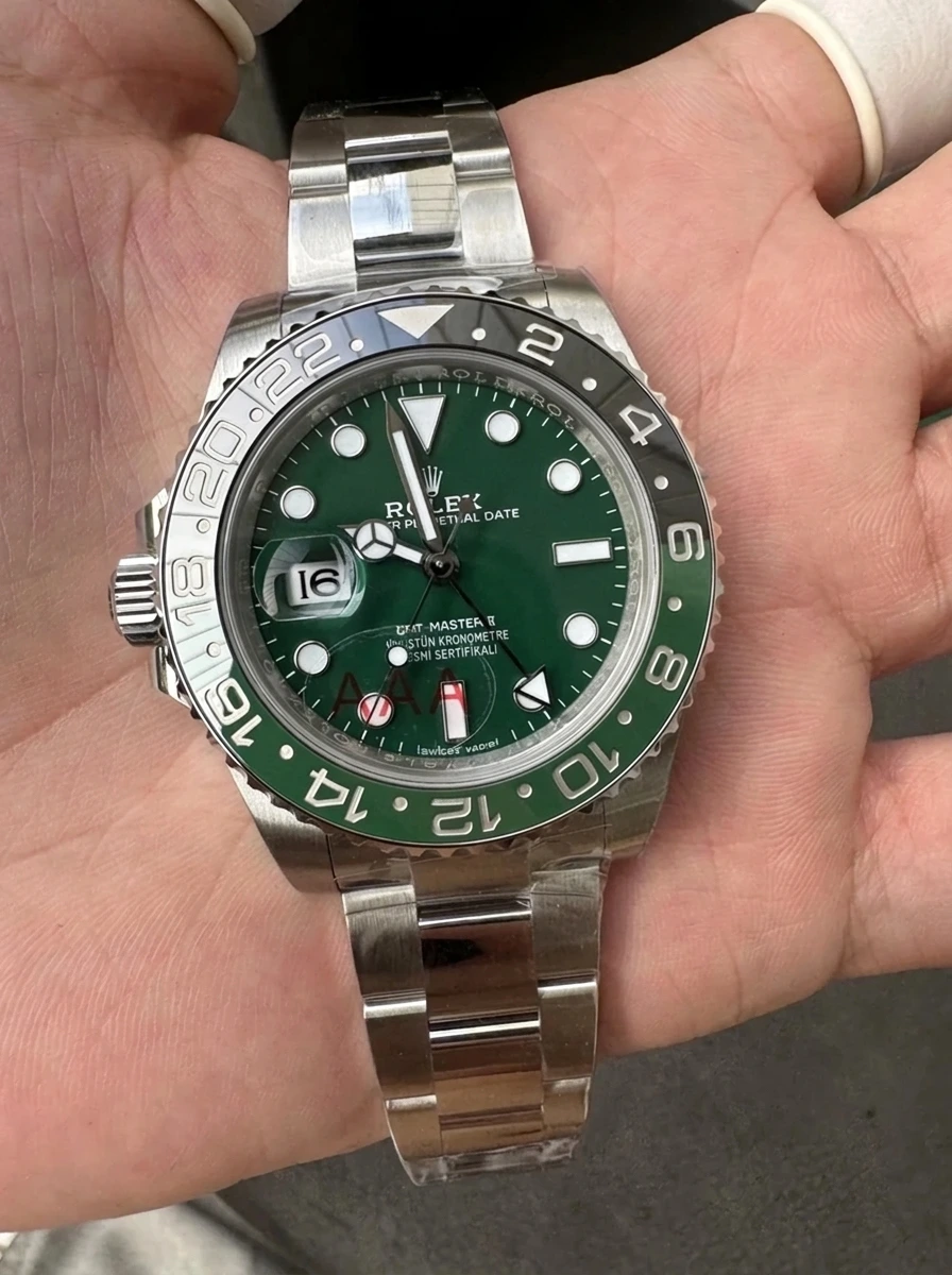 solak in ustasi vs factory rolex gmt master ii 126729vtnr ye derinlemesine bakis