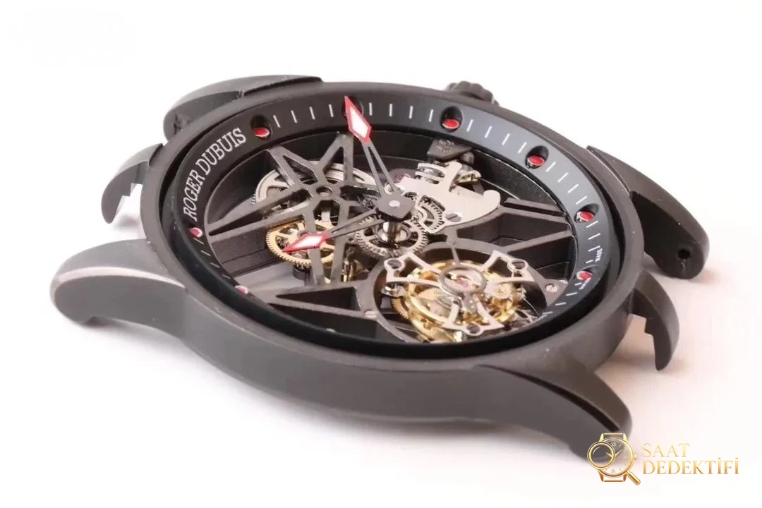 “Süper sporcuların” standardı: BBR Factory Roger Dubuis Excalibur serisi tourbillon 505SQ mekanizmalı iskelet mekanik replika saat incelemesi - Kasa Profili ve Kurma Kolu İncelemesi