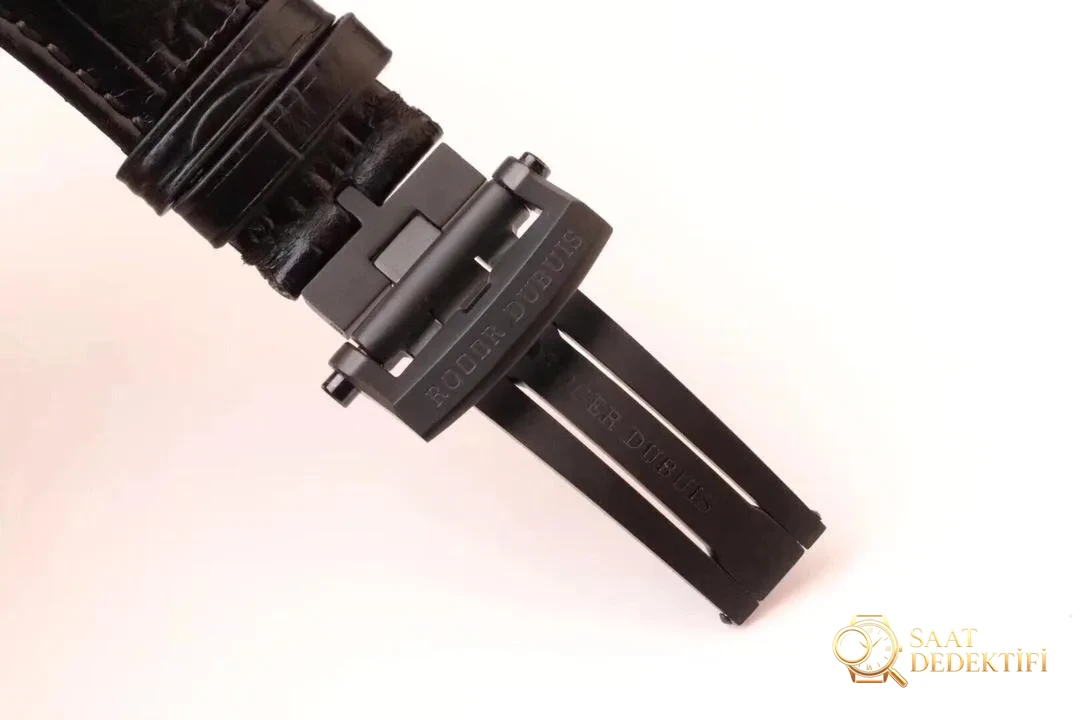 “Süper sporcuların” standardı: BBR Factory Roger Dubuis Excalibur serisi tourbillon 505SQ mekanizmalı iskelet mekanik replika saat incelemesi - Toka İçi Mikro Ayar Mekanizması