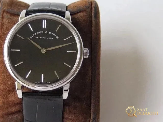 Replika A.Lange & Söhne Saxonia Ultra Thin
