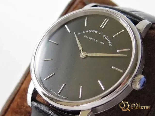 SV Factory Replica A.Lange & Söhne Saxonia Ultra Thin, Clone 2892 Mekanizmalı - Arka Kapak ve Mekanizma Detayı