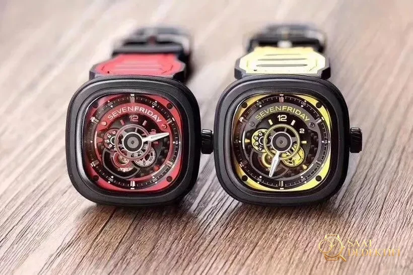 SV Factory SEVENFRIDAY (Seven Friday) P3B/06 Kırmızı Kadran Replika Versiyonun Orijinaliyle Karşılaştırmalı İncelemesi - Mekanizma Zemberek ve Balans Detayı