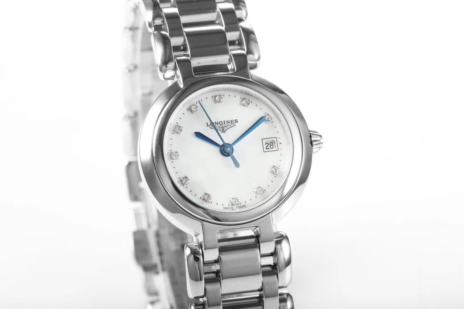 Tanrıça modeli GS Factory Longines PrimaLuna serisi L8.110.4.87.6 gerçek İsviçre mekanizmalı replika saat, orijinalle karşılaştırınca nasıl? Bir bakışta sahte olduğu belli olur mu? — 3. fotoğraf
