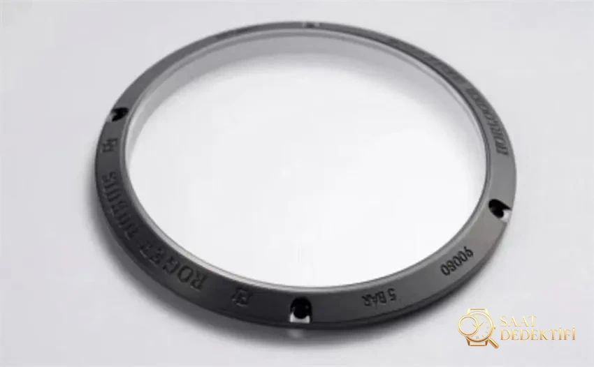TBF Factory Roger Dubuis EXCALIBUR (Excalibur serisi) 0542 (0543) saat incelemesi - Bilekte Duruş ve Kasa Orantısı