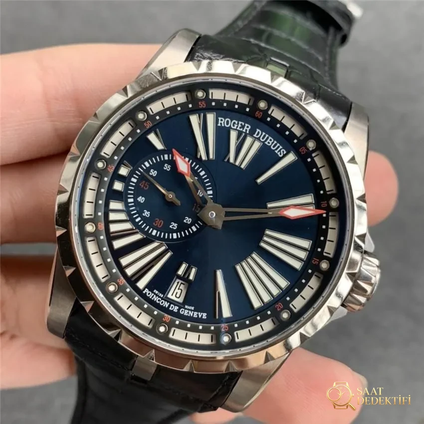 TBF Factory Roger Dubuis EXCALIBUR (Excalibur serisi) 0542 (0543) saat incelemesi - Kadran Tipografisi ve Yazı Kabartmaları