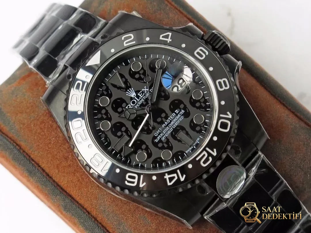 TBLACK Rolex GMT-Master Siyah Kaplama REVENGE Özel Üretim Milgauss Revenge Serisi Replika Saat - Bilekte Duruş ve Kasa Orantısı