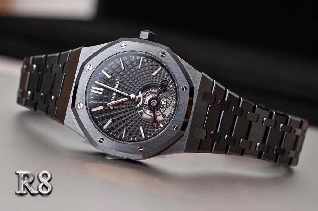 Teknik bölüm: 2019 R8 Factory yeni Audemars Piguet Royal Oak Black Warrior tourbillon ultra ince replika saat almaya değer mi? — 12. fotoğraf