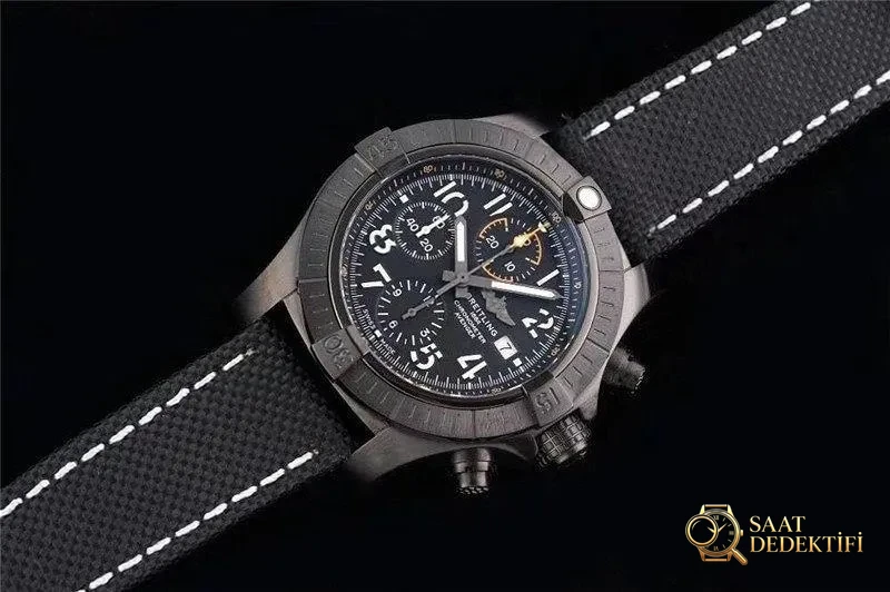 TF Factory Breitling Avenger Chronograph Night Mission Versiyonu İnceleme - Kadran Detayı ve Bezel İşçiliği
