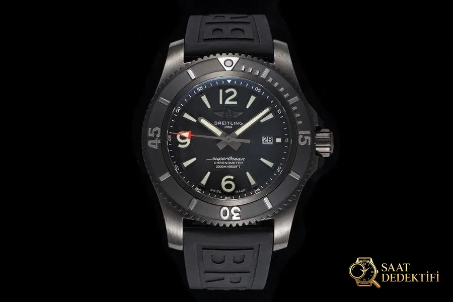 TF Factory Breitling Superocean serisi M17368B71B1S1 saatin incelemesi - Kadran Detayı ve Bezel İşçiliği