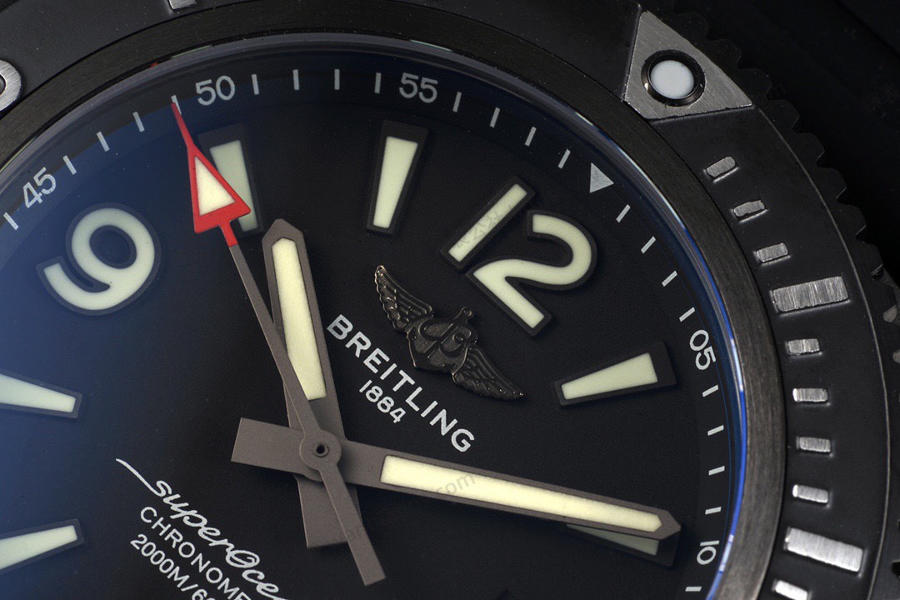TF Factory Breitling Superocean serisi M17368B71B1S1 saatin incelemesi — 5. fotoğraf