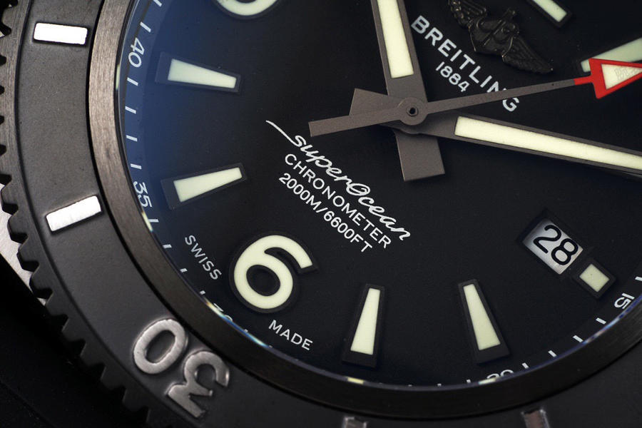 TF Factory Breitling Superocean serisi M17368B71B1S1 saatin incelemesi — 6. fotoğraf
