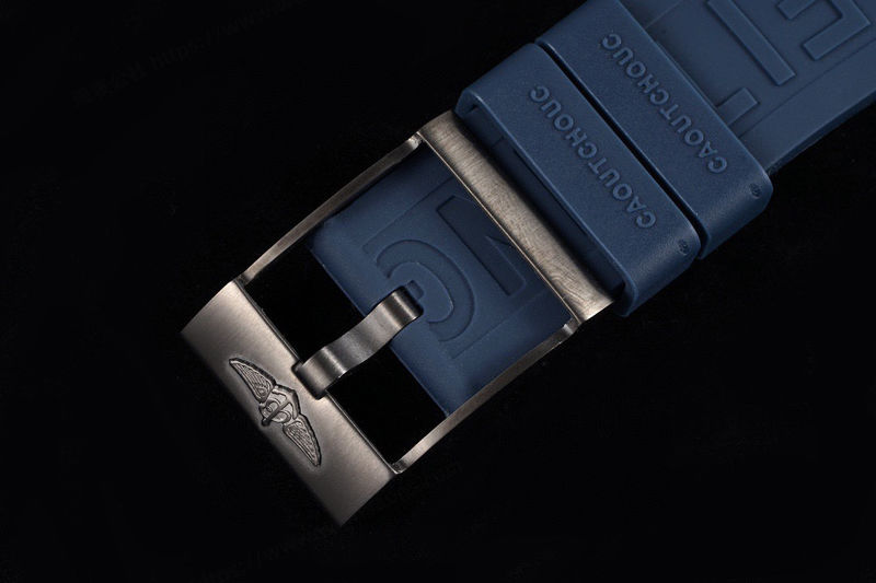 TF Factory Breitling Superocean Serisi M17368D71C1S2 Saat İncelemesi — 10. fotoğraf