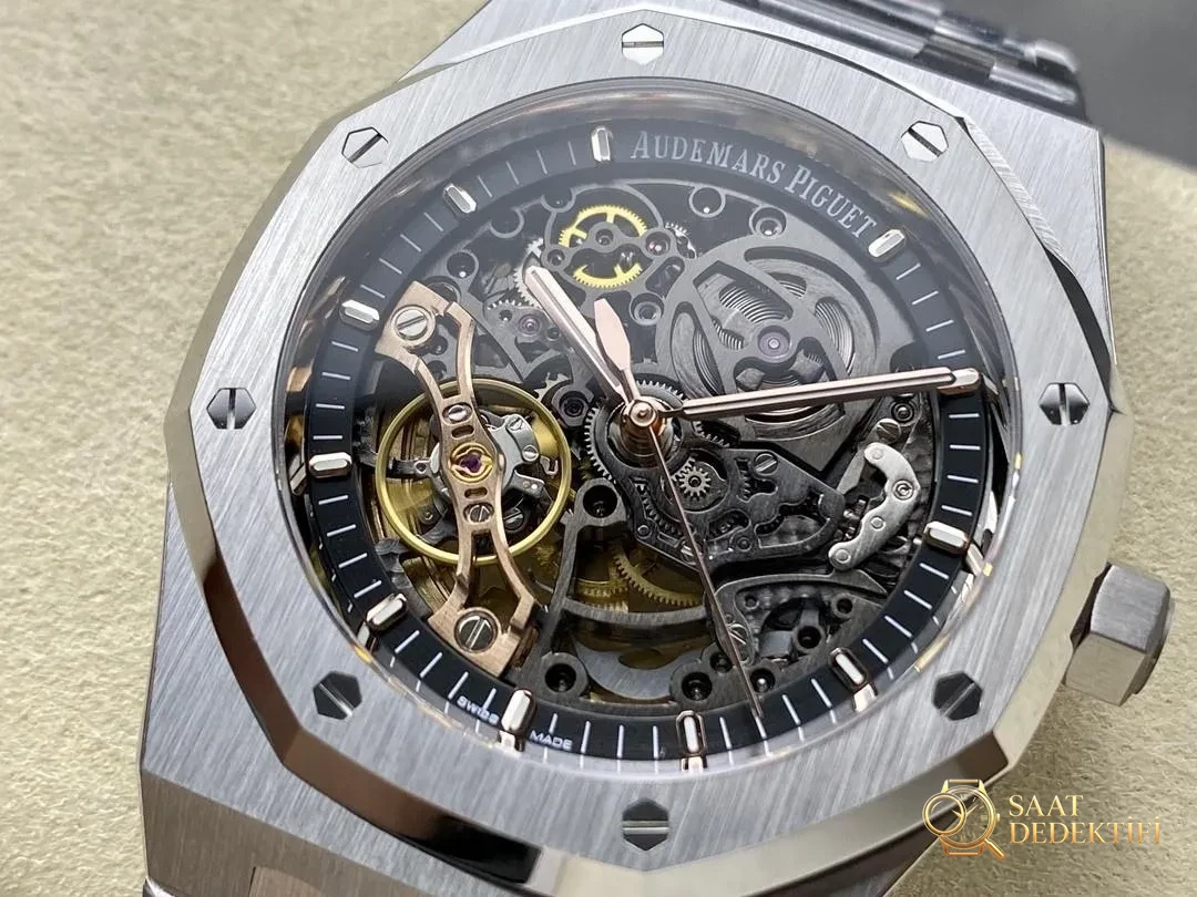 THB Factory AP Audemars Piguet iskeletonlu 15407 V2 sürümü alınmaya değer mi? - Fosfor ve Super-LumiNova Gece Görünümü