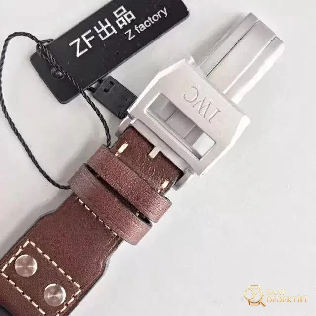 Titanyum Kasalı ZF Factory IWC Pilot Serisi IW501004 Titanyum Big Pilot Gerçek-Replika Karşılaştırma İncelemesi - Cam Yansıma Önleyici (AR) Kaplama