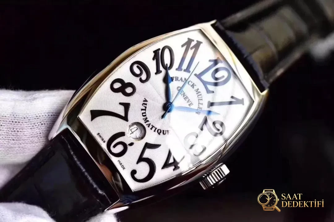 Tonneau kasa kol saati: GF Factory Franck Muller 8880 orijinal karşılaştırmalı inceleme - Genel Açı ve Estetik Duruş