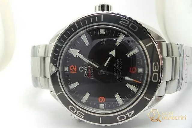 Omega Siyah Kadran