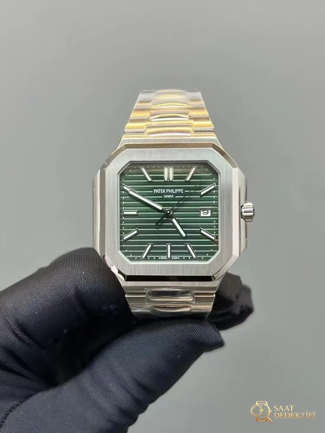 Patek Philippe 5821 TW Factory İncelemesi - Ön Görünüm ve Kasa Tasarımı