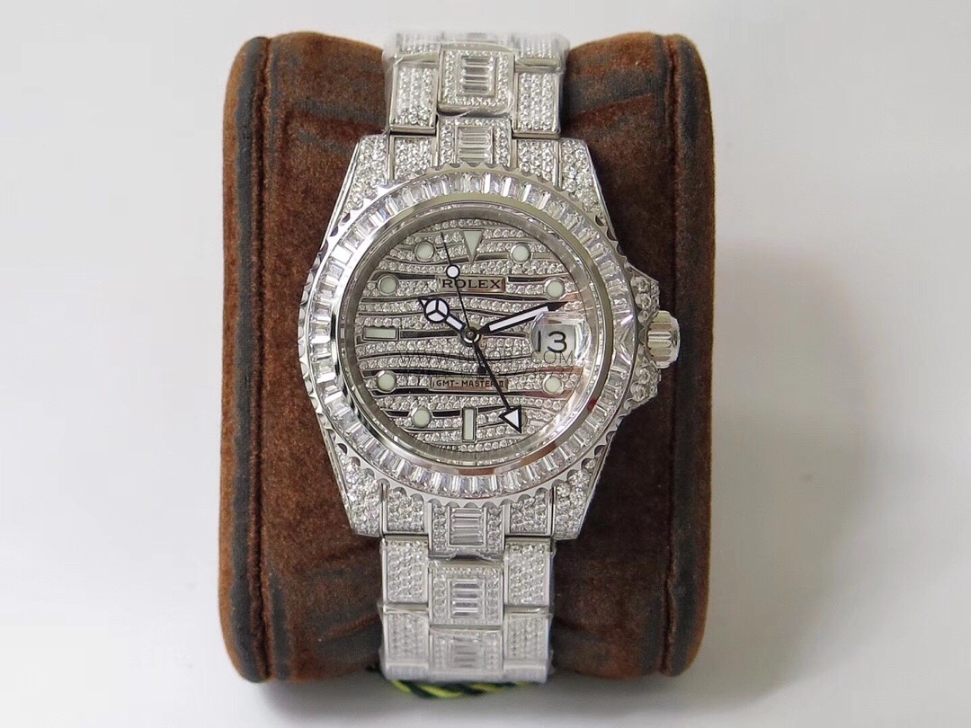 TW Factory Rolex yıldız gökyüzü elmas kaplı özel versiyon replika saat incelemesi — 2. fotoğraf