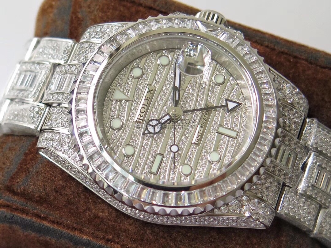 TW Factory Rolex yıldız gökyüzü elmas kaplı özel versiyon replika saat incelemesi — 5. fotoğraf
