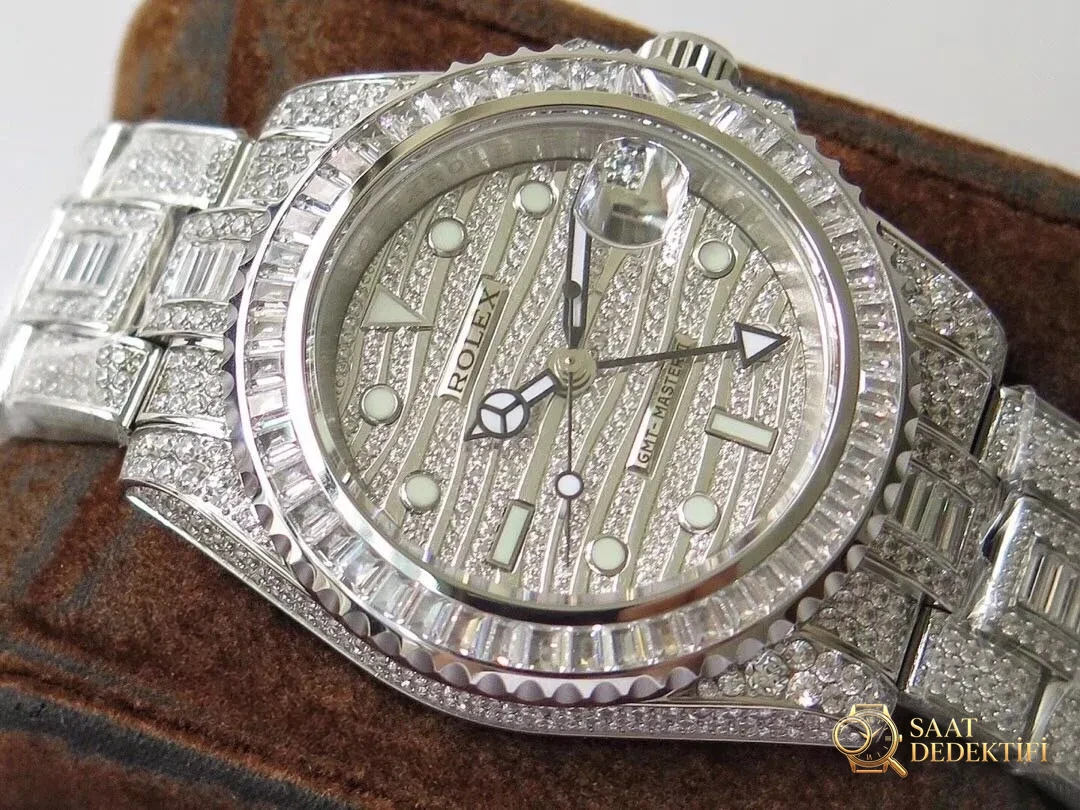 TW Factory Rolex yıldız gökyüzü elmas kaplı özel versiyon replika saat incelemesi - Bilezik, Toka ve Klips Mekanizması