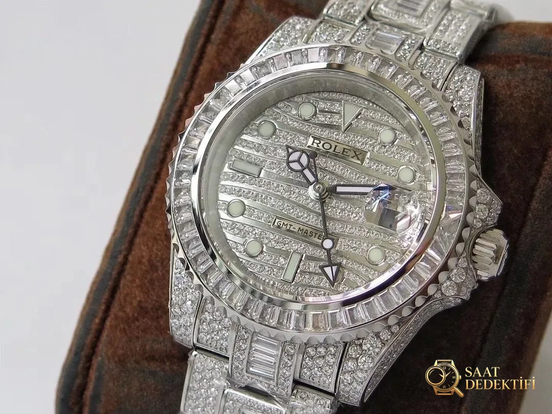 TW Factory Rolex yıldız gökyüzü elmas kaplı özel versiyon replika saat incelemesi - Makro Kadran ve İndeks İşçiliği