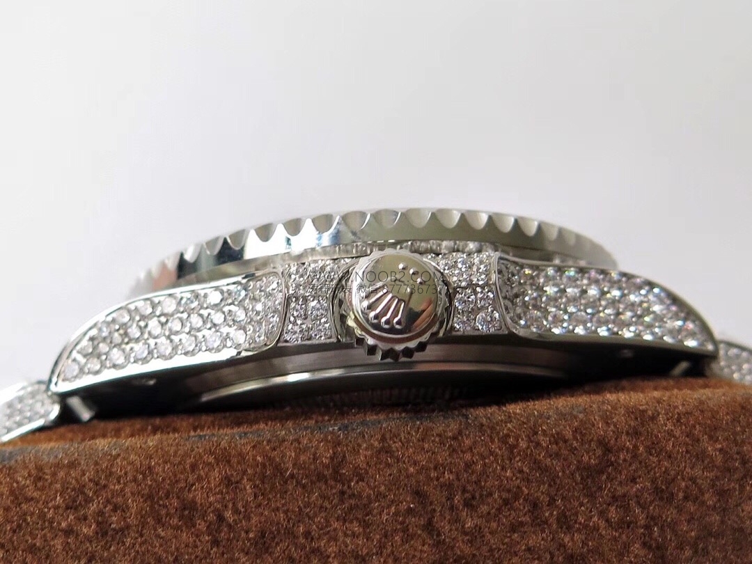 TW Factory Rolex yıldız gökyüzü elmas kaplı özel versiyon replika saat incelemesi — 8. fotoğraf