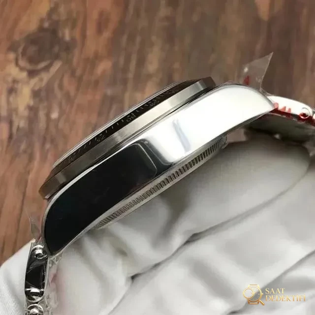 TW Factory Tudor Black Bay 79360 Panda Kadranlı Kronograf Replika Saat - Bilekte Duruş ve Kasa Orantısı