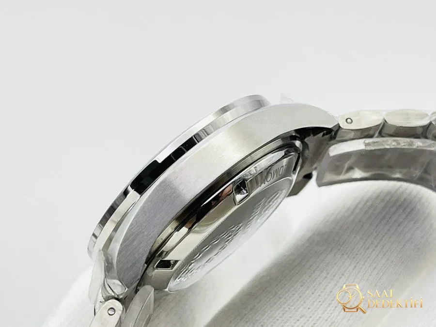 TWS Factory Omega 2020 Tokyo Speedmaster Tokyo Olimpiyatları Sınırlı Üretim İncelemesi - Makro Mekanizma Köprüleri ve Cenevre Çizgileri