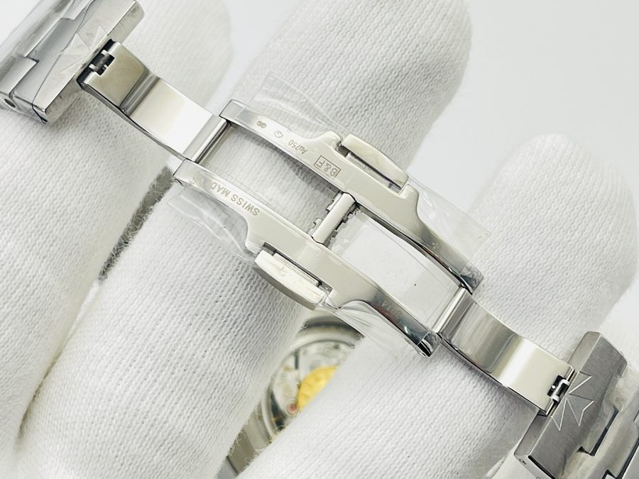 TWS Factory Vacheron Constantin Overseas serisi 4300V/120G-B102 sonsuz takvimli çok fonksiyonlu kol saati incelemesi — 20. fotoğraf