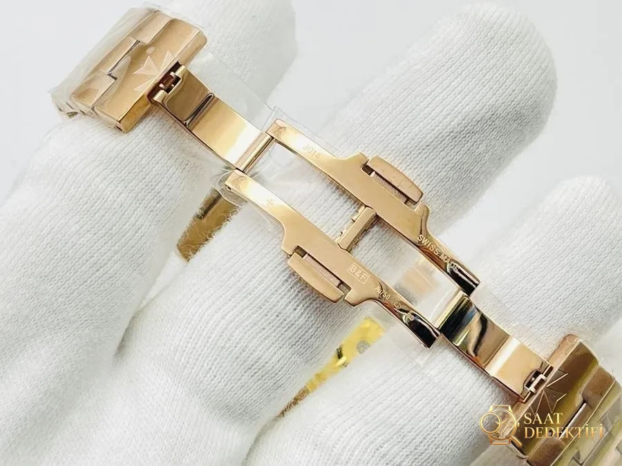 TWS Factory Vacheron Constantin Overseas serisi 4300V/120G-B102 sonsuz takvimli çok fonksiyonlu kol saati incelemesi - Kadran Tipografisi ve Yazı Kabartmaları