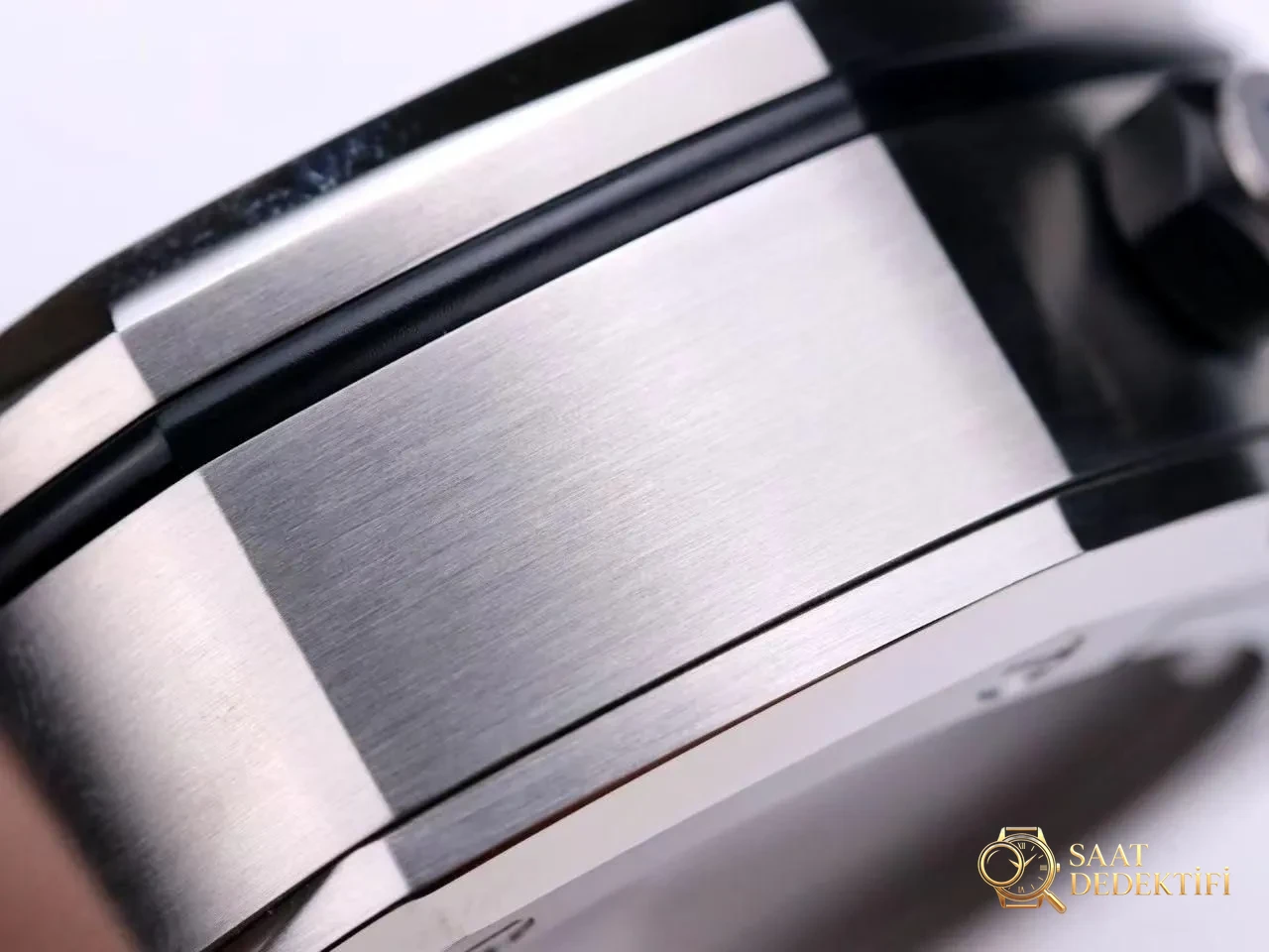 TZ Audemars Piguet Royal Oak serisi masa saati ayarlama yöntemi nasıl? - Genel Açı ve Estetik Duruş
