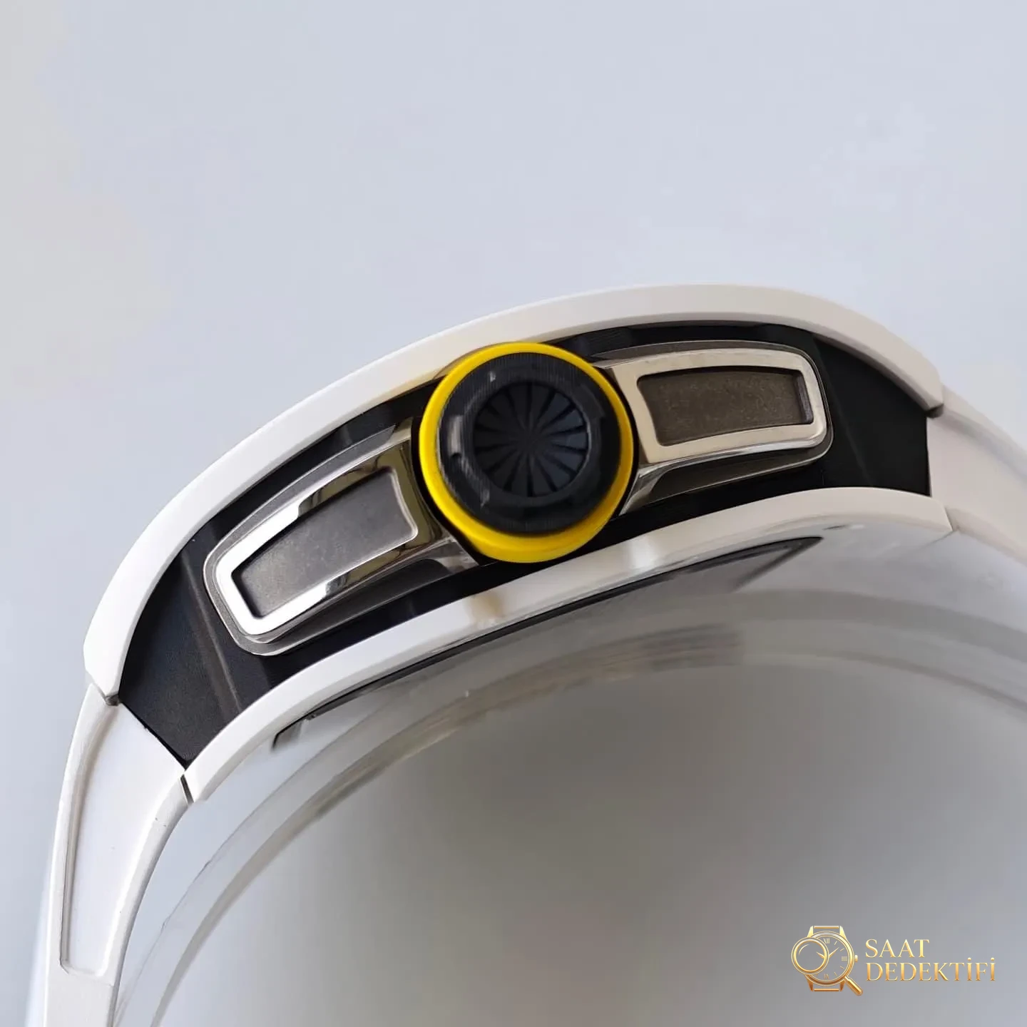 UMI Factory özel yapım Richard Mille RM61-01 beyaz seramik Vaucher mekanizması işçilik incelemesi - Makro Kadran ve İndeks İşçiliği