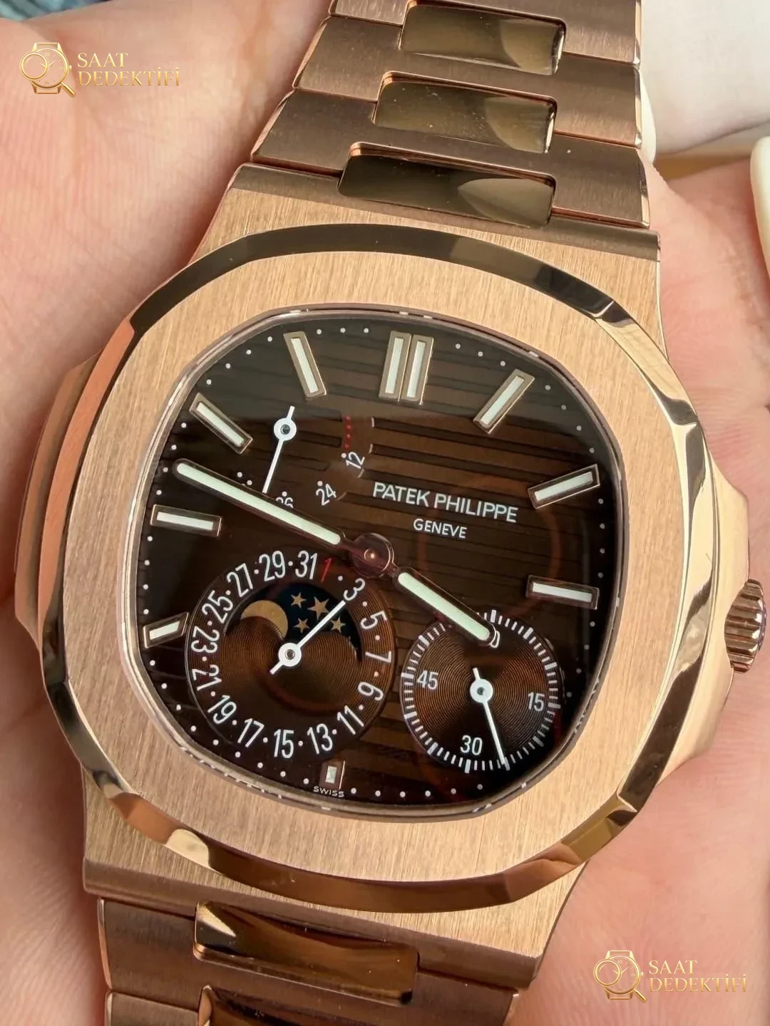UMI Factory Patek Philippe Nautilus 5712 rose altın, 195 gram ağırlıklı versiyonun kalitesi nasıl? - Makro Kadran ve İndeks İşçiliği