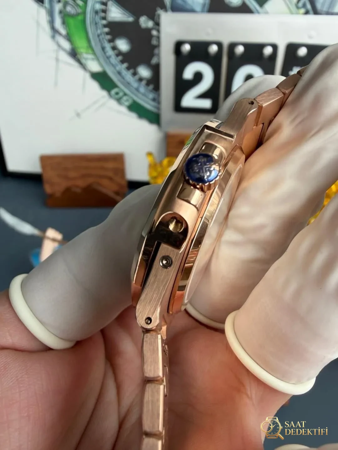 UMI Factory Patek Philippe Nautilus 5712 rose altın, 195 gram ağırlıklı versiyonun kalitesi nasıl? - Genel Açı ve Estetik Duruş