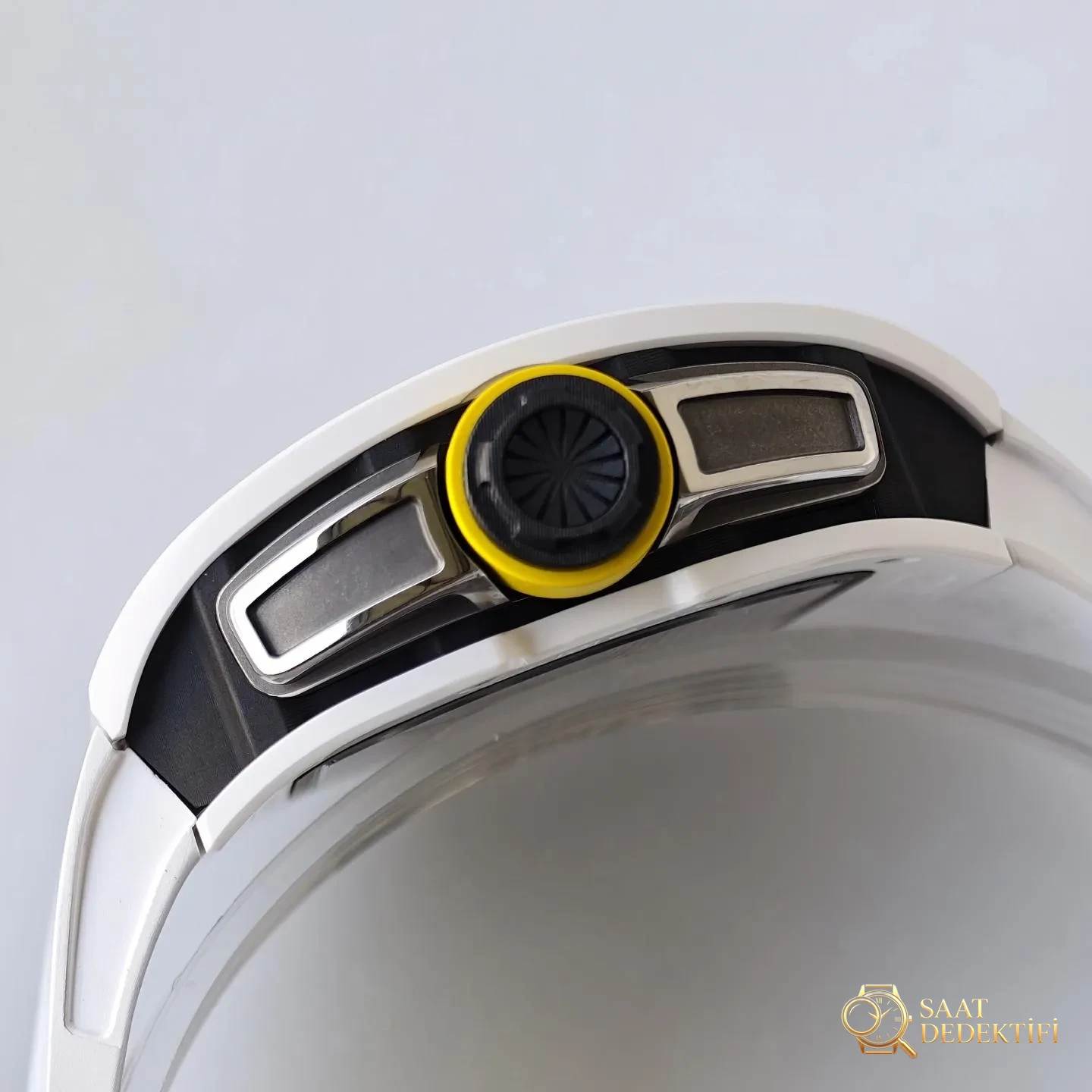 UMI Modifikasyon Atölyesi · Üst düzey özel yapımın zirvesi, piyasanın en donanımlı versiyonu - Richard Mille RM055/RM061 üst düzey efsane model - Tepe Koruması ve Ayar Fonksiyonu