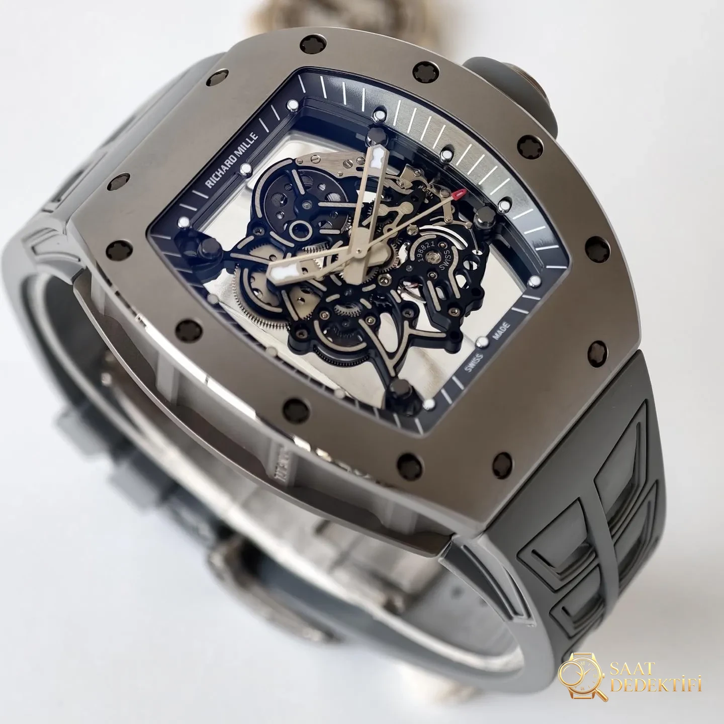 UMI Modifikasyon Atölyesi · Üst düzey özel yapımın zirvesi, piyasanın en donanımlı versiyonu - Richard Mille RM055/RM061 üst düzey efsane model - Kadran Güneş Işını (Sunburst) Efekti