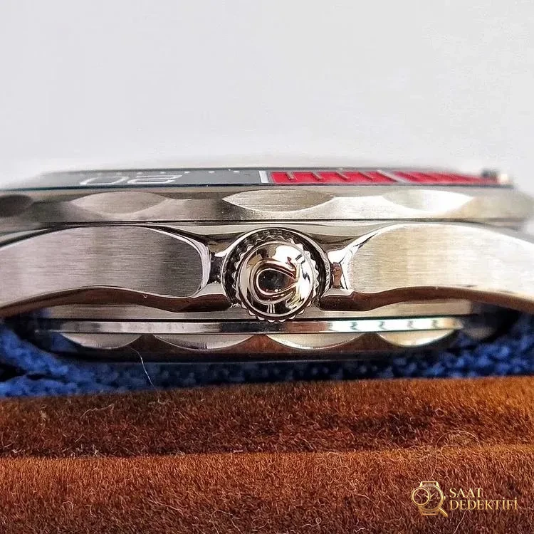Omega Logo Crown