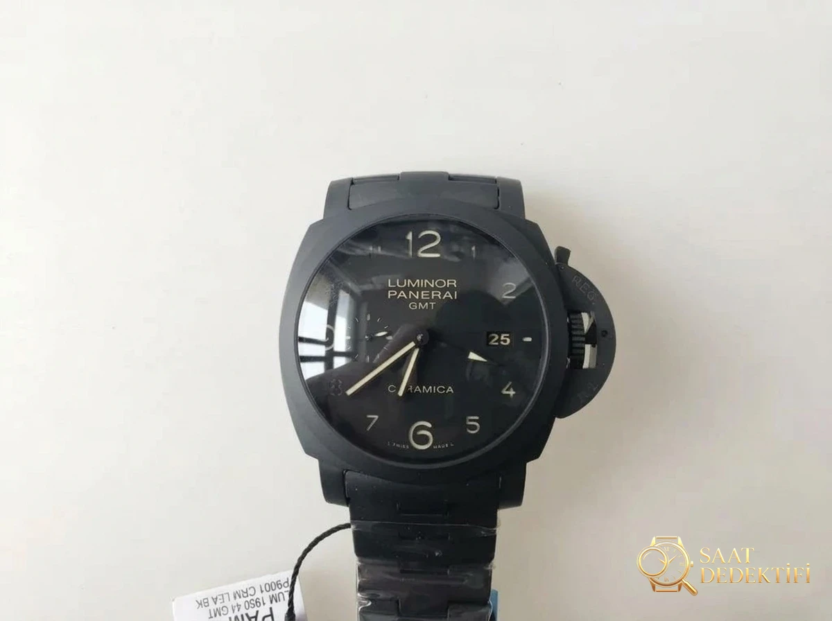 V2 versiyon VS Panerai 441 ile PAM00438 arasında ne fark var? - Arka Kapak ve Mekanizma Detayı