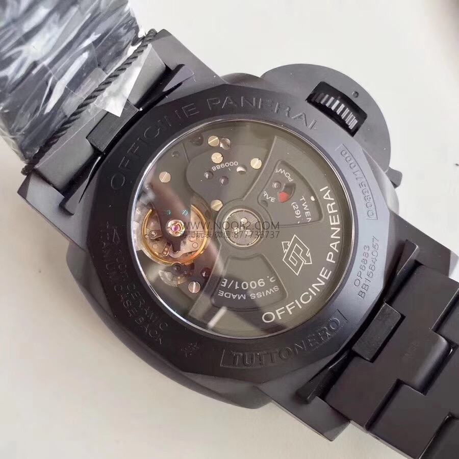 V2 versiyon VS Panerai 441 ile PAM00438 arasında ne fark var? — 7. fotoğraf