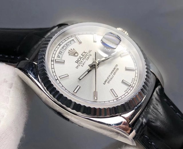 V3 Edition Replika Rolex Day-Date 118135/118138/118139, Clone ETA 2836-2 904L Paslanmaz Çelik Kasa — 4. fotoğraf
