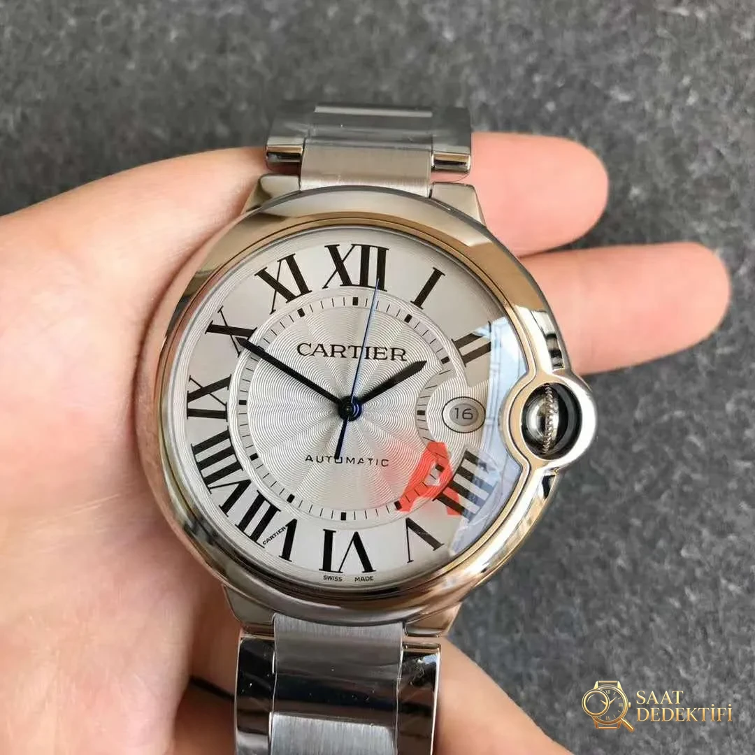 Cartier Ballon Bleu Noob Factory İncelemesi - Ön Görünüm ve Kasa Tasarımı