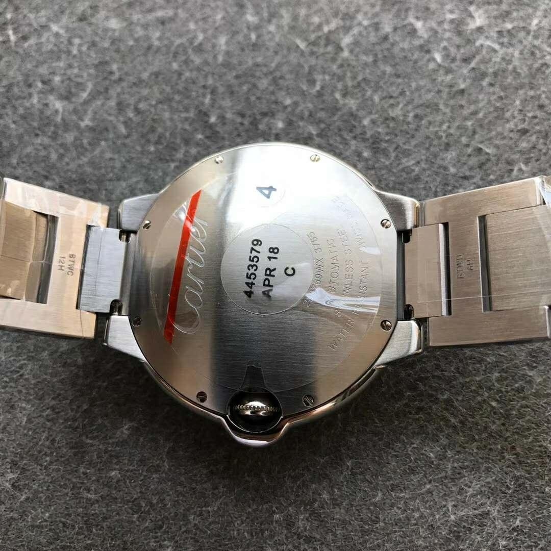Cartier Ballon Bleu Kasa Arkası