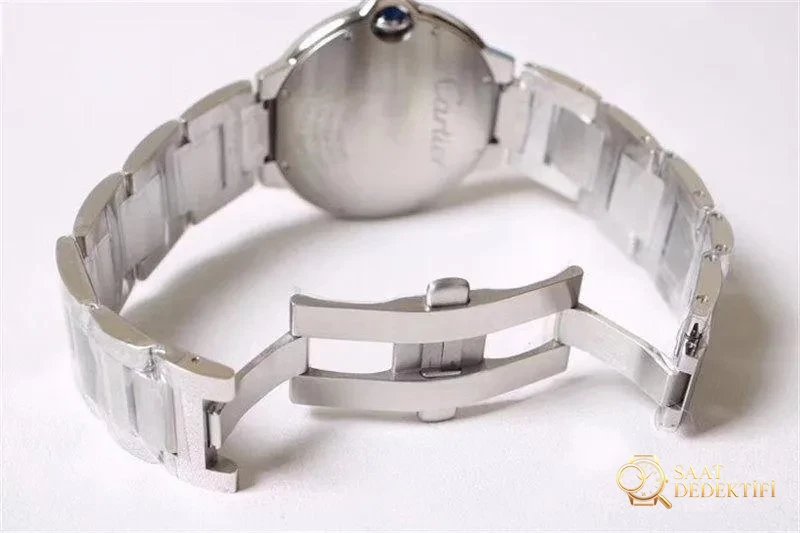 Revue de la montre V6 Factory Cartier Ballon Bleu 42 mm - Fabrication du cadran macro et de l'index