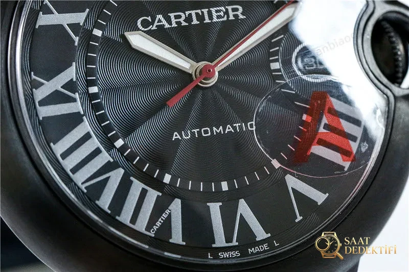 V6 Factory Cartier Ballon Bleu Black Knight Saat İncelemesi - Bilezik, Toka ve Klips Mekanizması